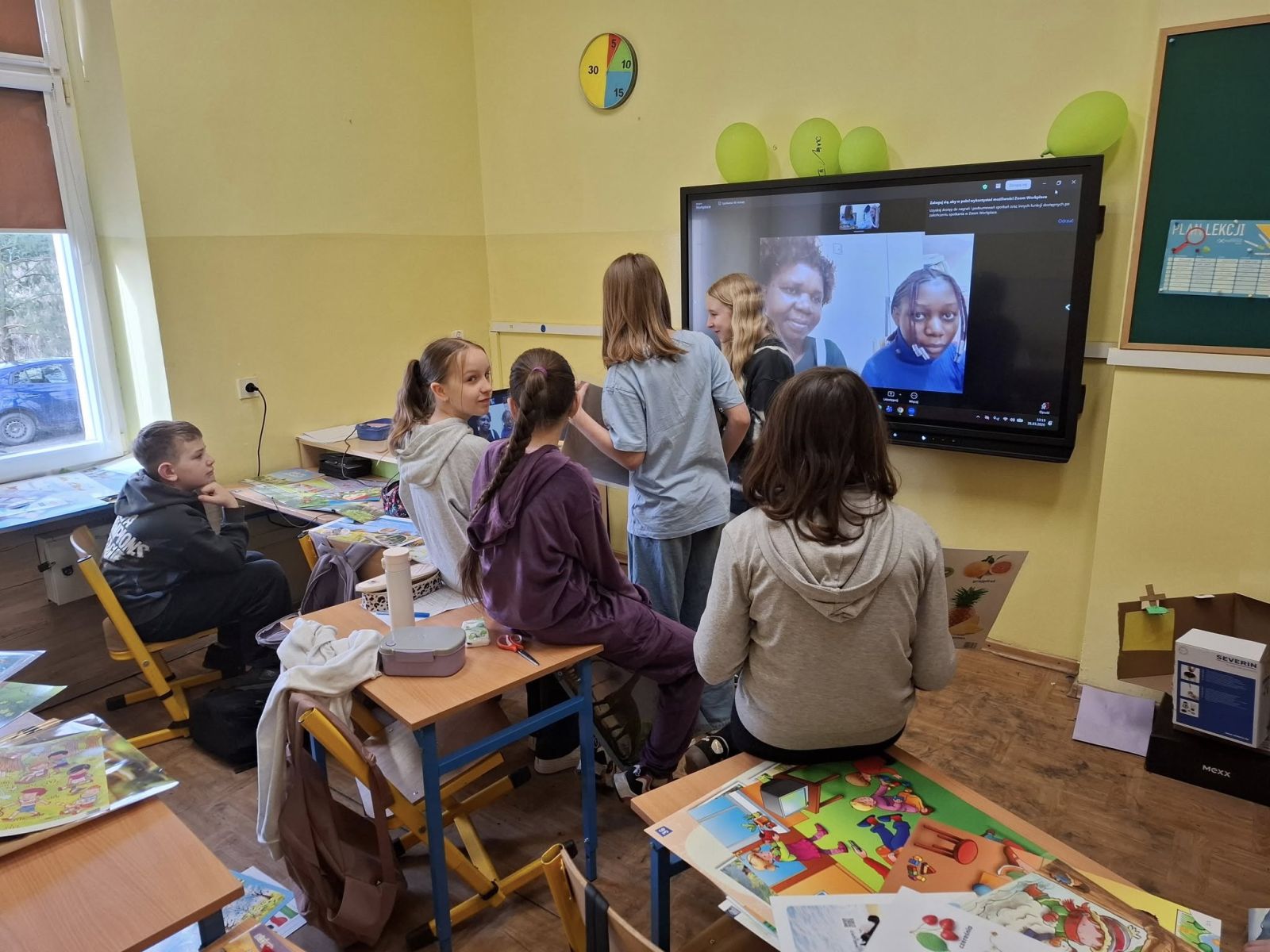 Zdjęcie: Spotkanie on-line z uczniami szkoły partnerskiej w Kenii